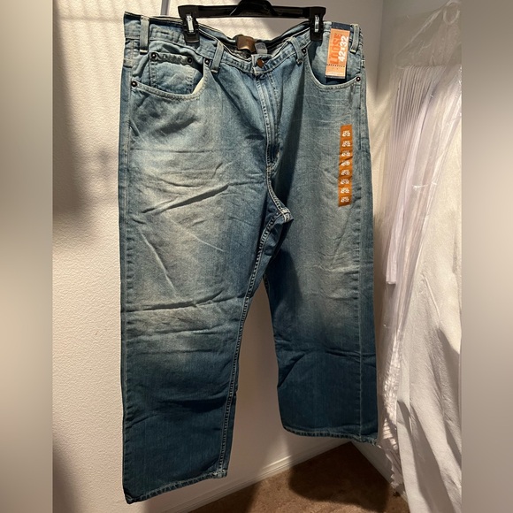 Old Navy New Pre-washed Loose Jeans 42x32 with tags. - Picture 2 of 5